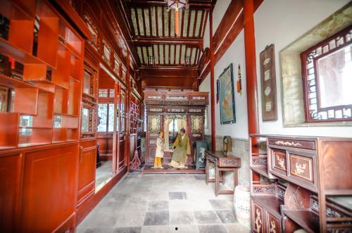 怡红院国产,探寻东方古典园林之美  第2张