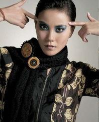 国产熟女3p,激情四溢的激情演绎，揭秘成人世界的隐秘诱惑  第3张